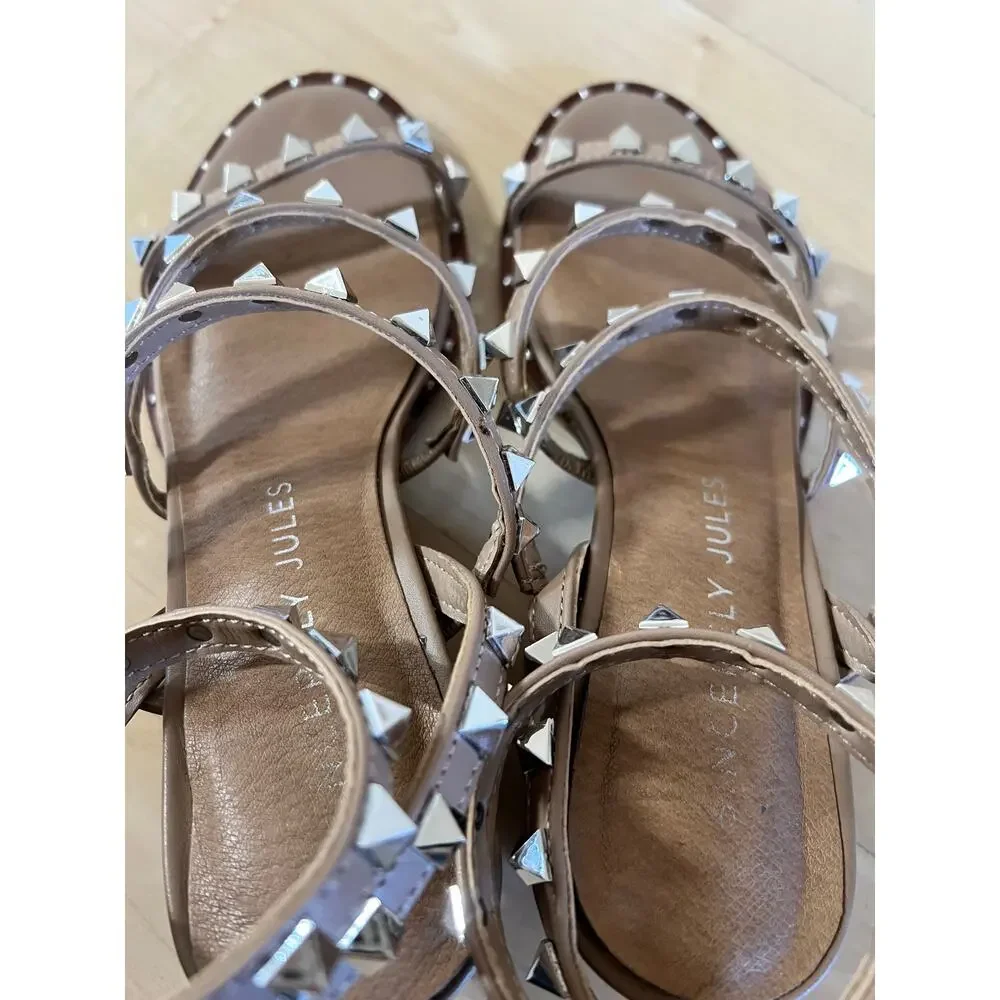 Sincerely Jules Womens Tan Studded Strappy Block Heel Sandals Size 6.5 Chic
